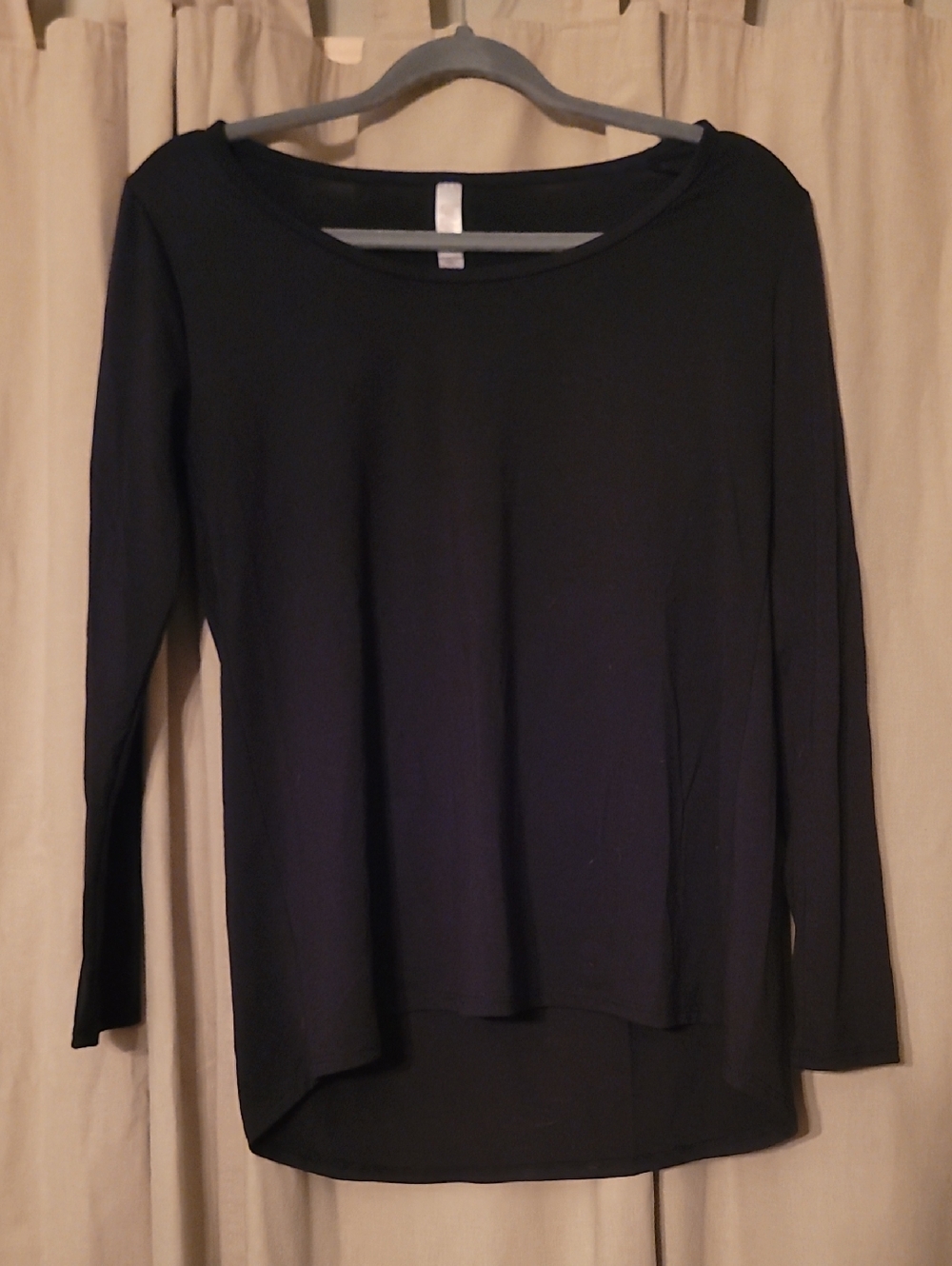 LuLaRoe Black Long Sleeve Scoop Neck Top